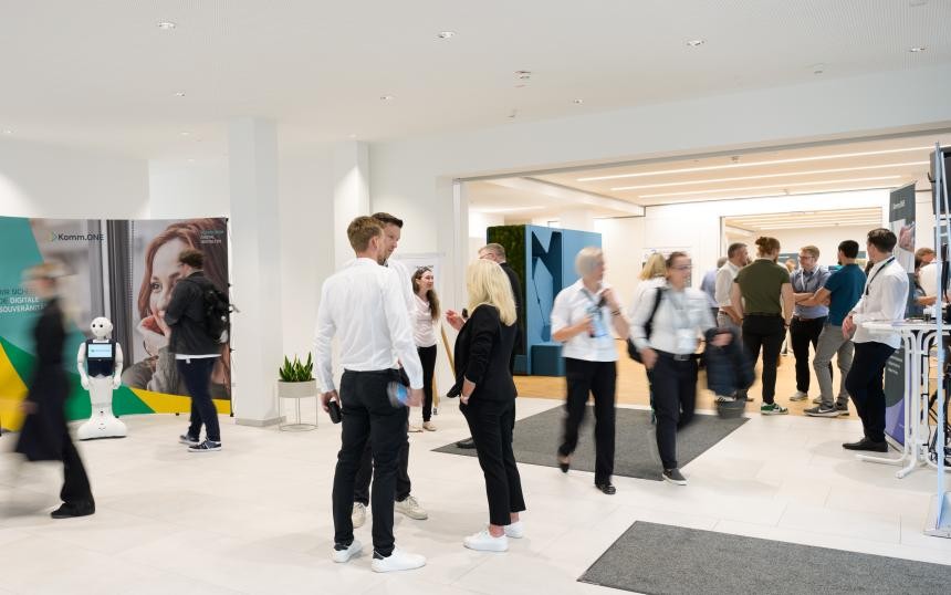 Gemeinsam im Dialog, gemeinsam in Bewegung - die Zukunft im Blick Gemeinsam im Dialog, gemeinsam in Bewegung - die Zukunft im Blick