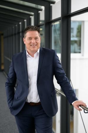 Marco Röttele Komm.ONE-Centerleiter Anwendungsbetreuung Finanzen Marco Röttele Komm.ONE-Centerleiter Anwendungsbetreuung Finanzen