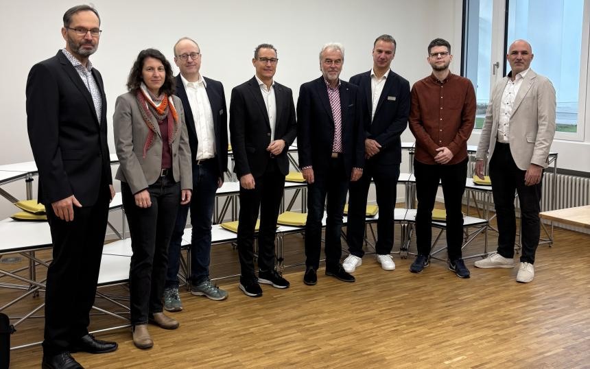 Am 13.11.2025 beim ePayBL Treffen der Entwicklergemeinschaft am Komm.ONE-Standort in Stuttgart Weilimdorff Am 13.11.2025 beim ePayBL Treffen der Entwicklergemeinschaft am Komm.ONE-Standort in Stuttgart Weilimdorff