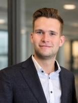 Chris Glawion, Kundenmanager